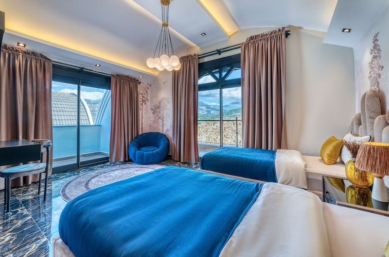 Private Villa with Pool Alanya 4040