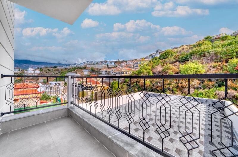 Deniz Manzaralı 4+1 Akıllı Villa SH62