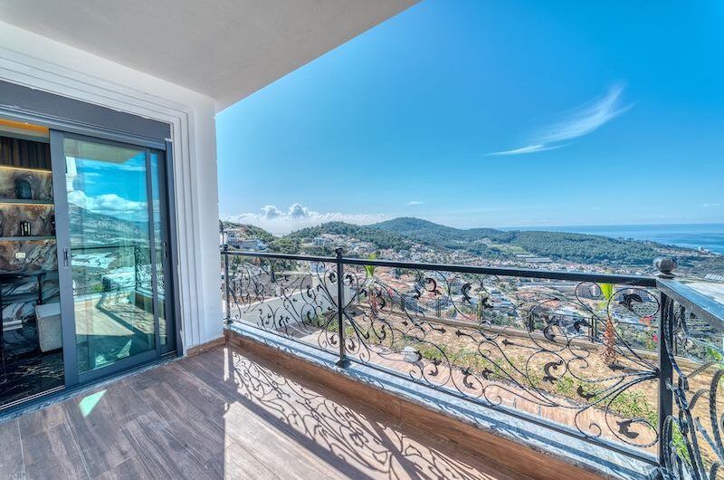 Private Villa with Pool Alanya 4040