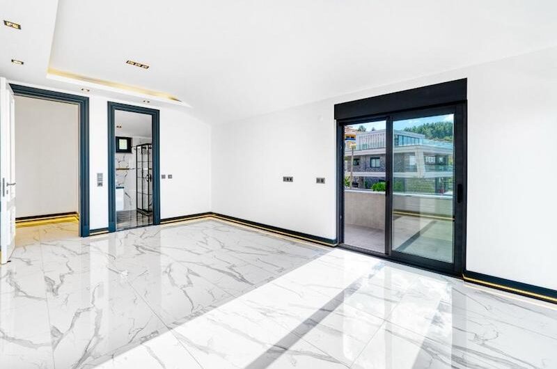 Deniz Manzaralı 4+1 Akıllı Villa SH62